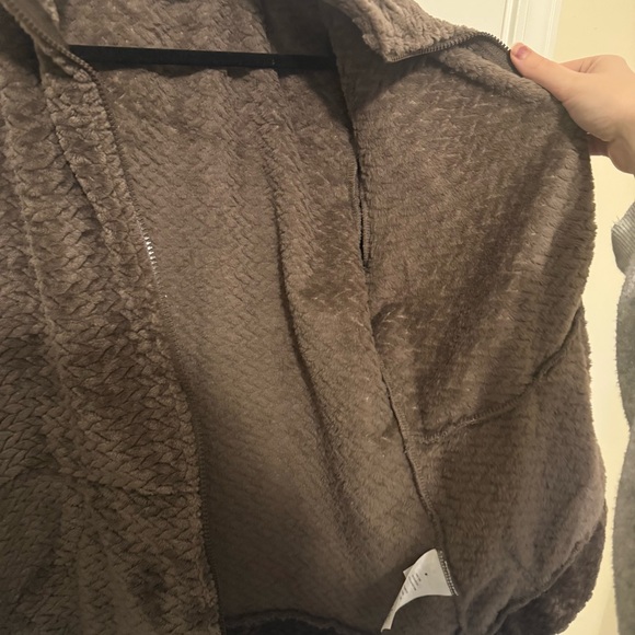 Free Country Brown Mocha Women's Cable Braided Butter Pile® Teddy Jacket - Picture 5 of 15